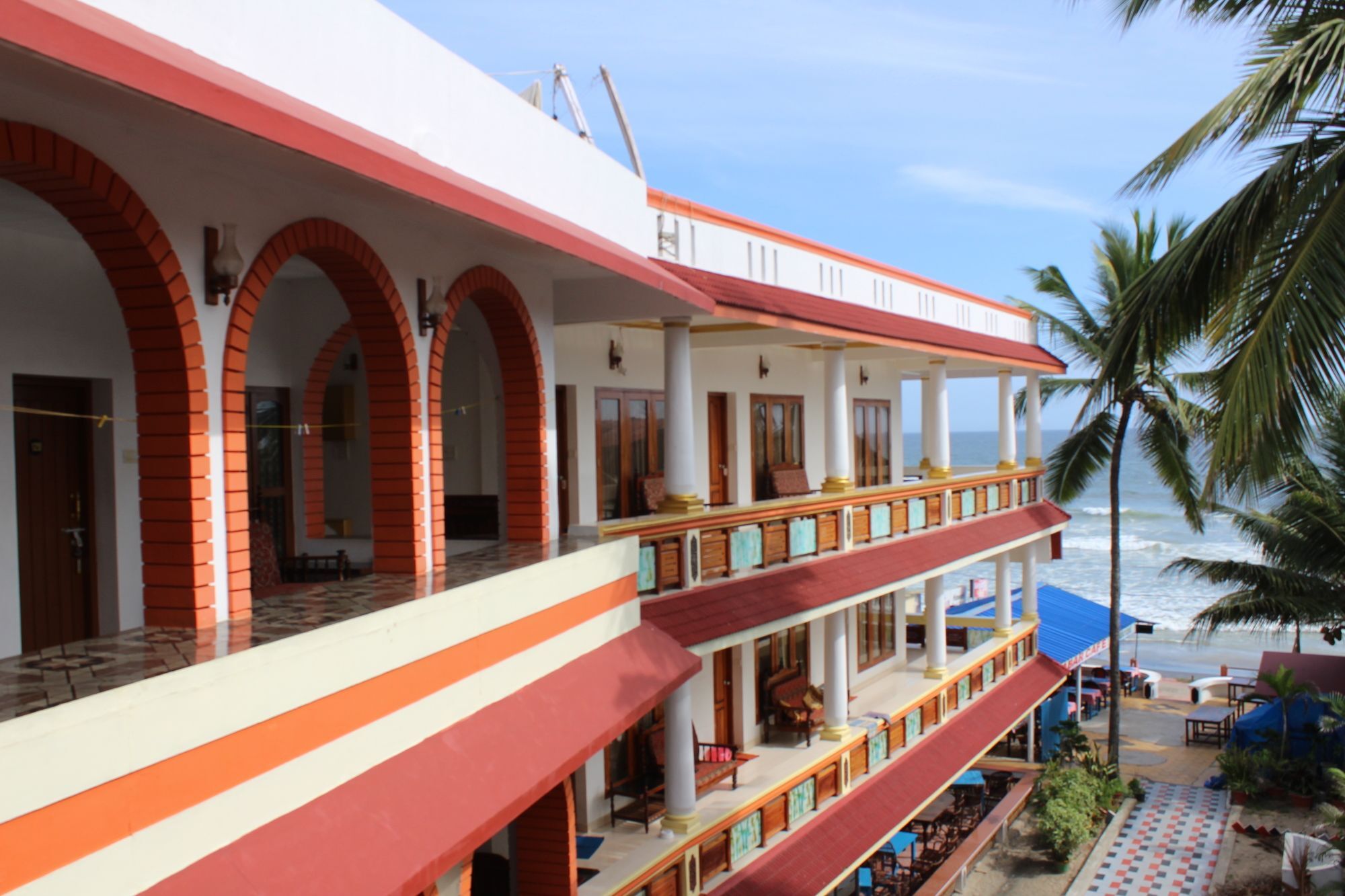 Hotel Sea View Palace - The Beach Hotel, Ковалам Екстериор снимка