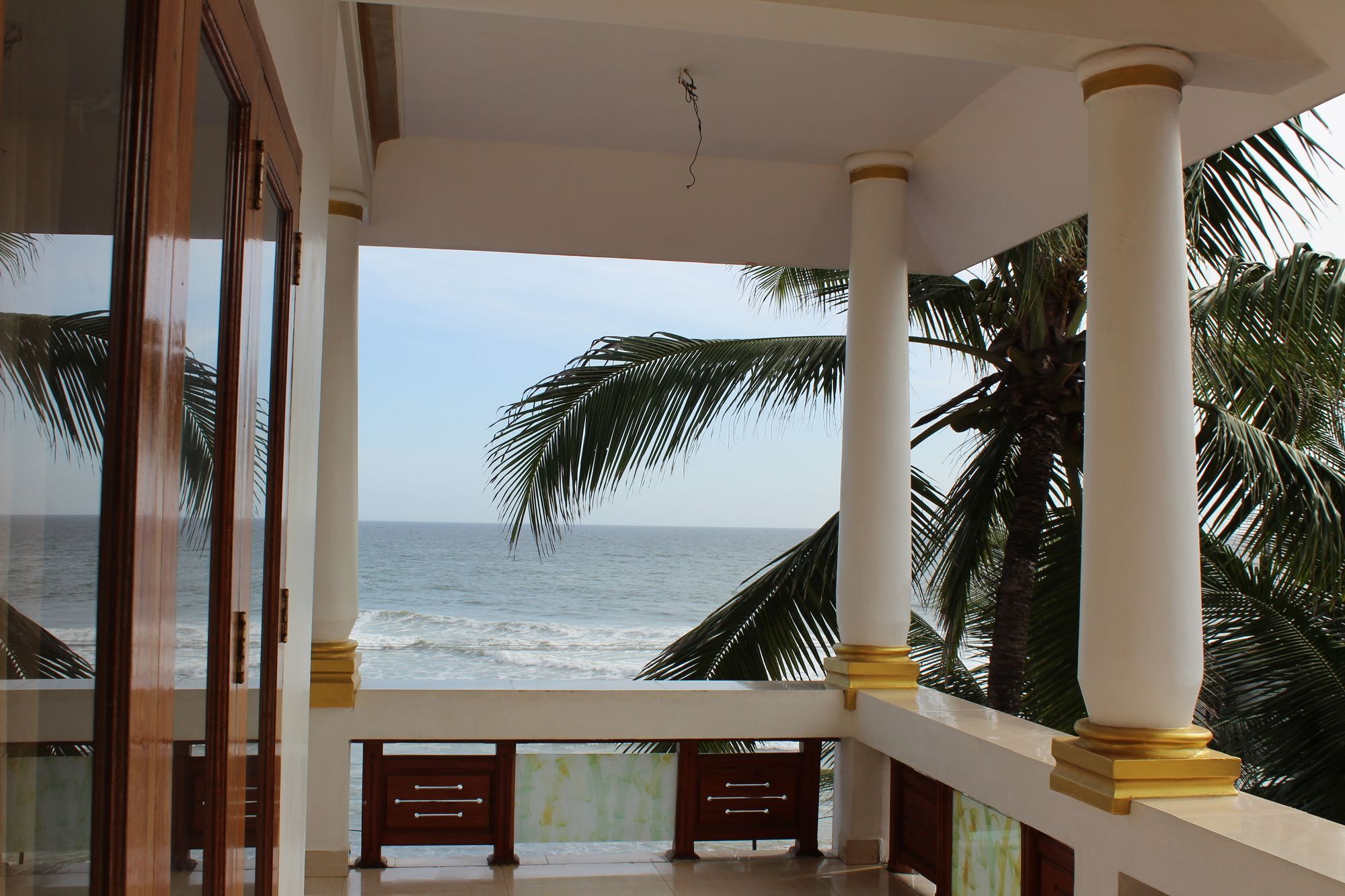 Hotel Sea View Palace - The Beach Hotel, Ковалам Екстериор снимка